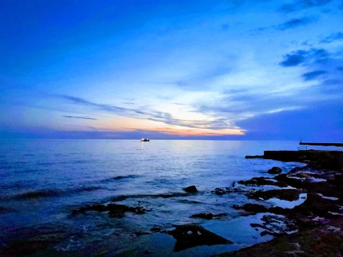 Lora Deluxe Superior 5 Star Apartment, Your Piece Of Heaven By The Sea & Park With Sea & Park View Novigrad Istria Esterno foto