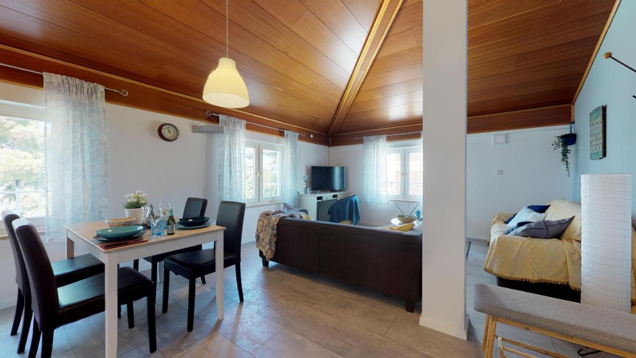 Lora Deluxe Superior 5 Star Apartment, Your Piece Of Heaven By The Sea & Park With Sea & Park View Novigrad Istria Esterno foto