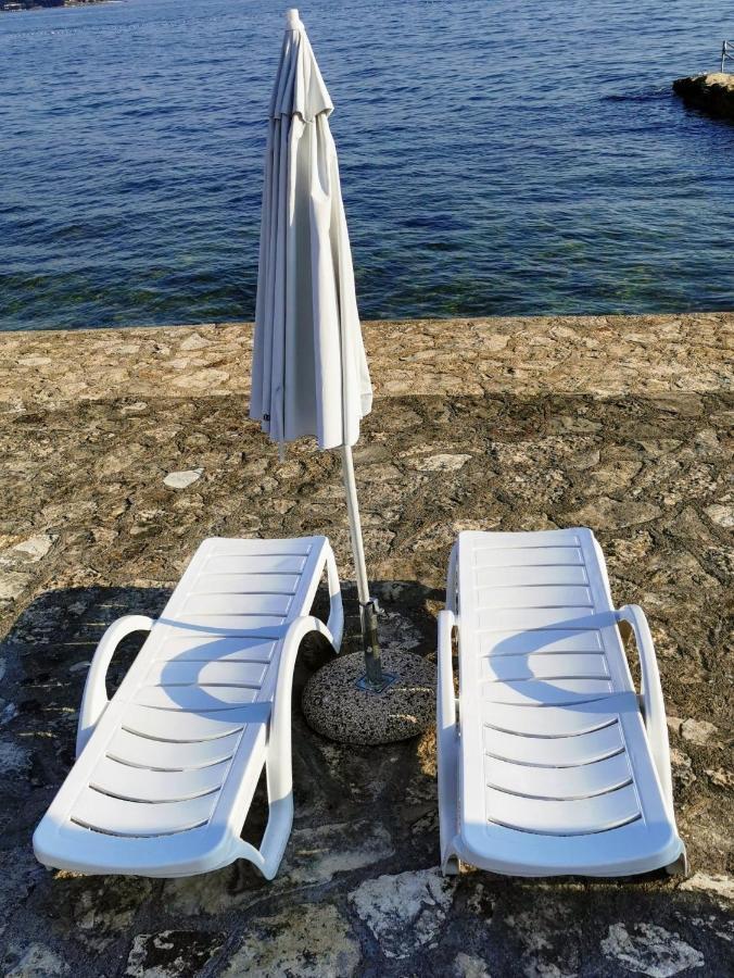 Lora Deluxe Superior 5 Star Apartment, Your Piece Of Heaven By The Sea & Park With Sea & Park View Novigrad Istria Esterno foto