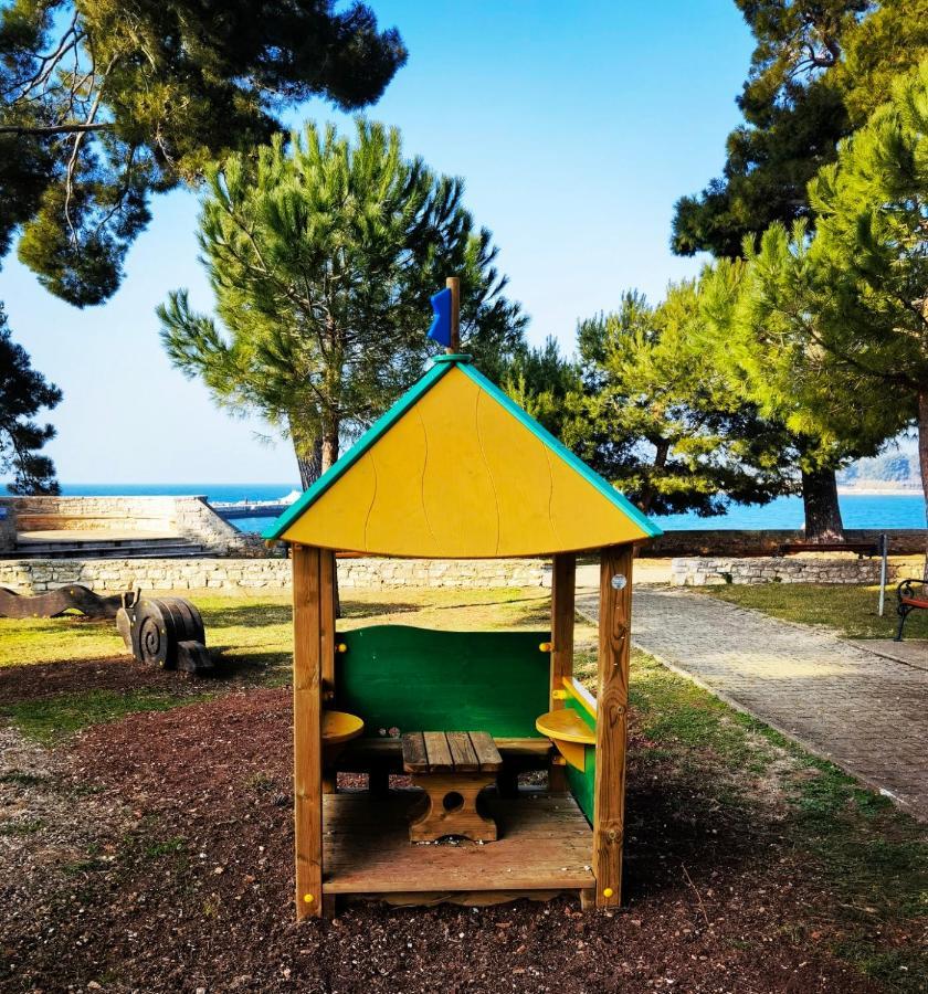 Lora Deluxe Superior 5 Star Apartment, Your Piece Of Heaven By The Sea & Park With Sea & Park View Novigrad Istria Esterno foto